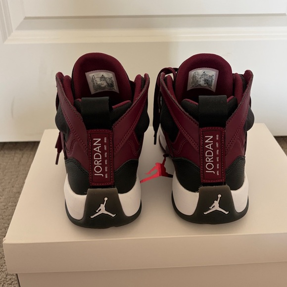 Jordan Jumpman - Picture 6 of 11
